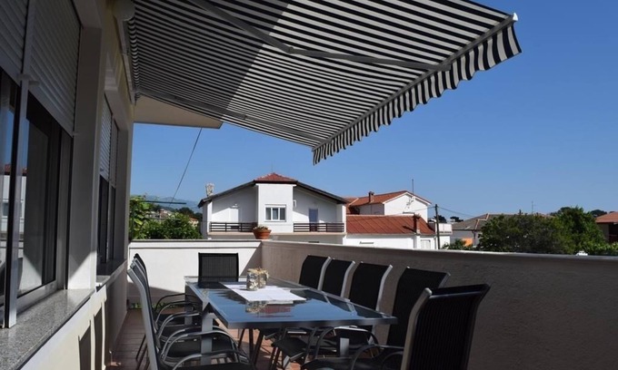 Rab Apartment | Apartment in Banjol with Balcony, Air condition, WIFI, Dishwasher (4888-1)
