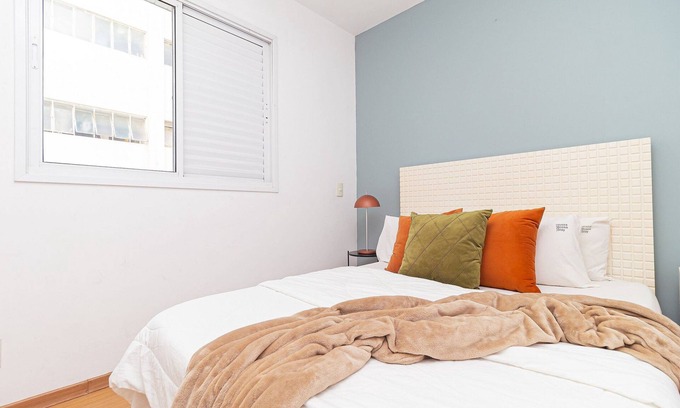 Pinheiros House | Apartment in Benedito Calixto with garage and AC