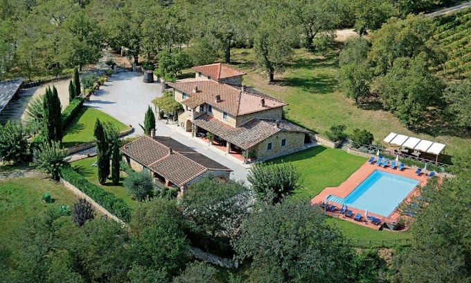 Pietraviva Apartment | Apartment in Bucine with Large Garden