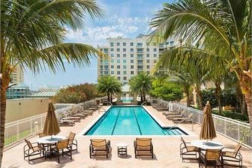 Boynton Beach House | Apartment In Casa Costa Condo!beach Pass Included