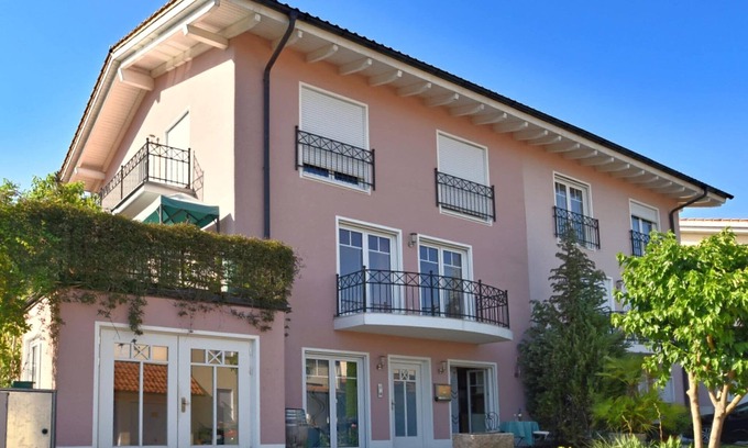 Deggendorf Apartment | Apartment in Deggendorf near Ski Trails