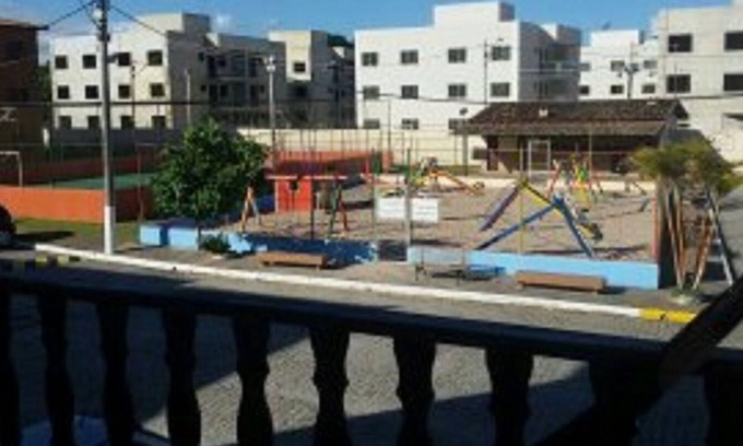 Rio das Ostras House | Apartment in gated community on the beach