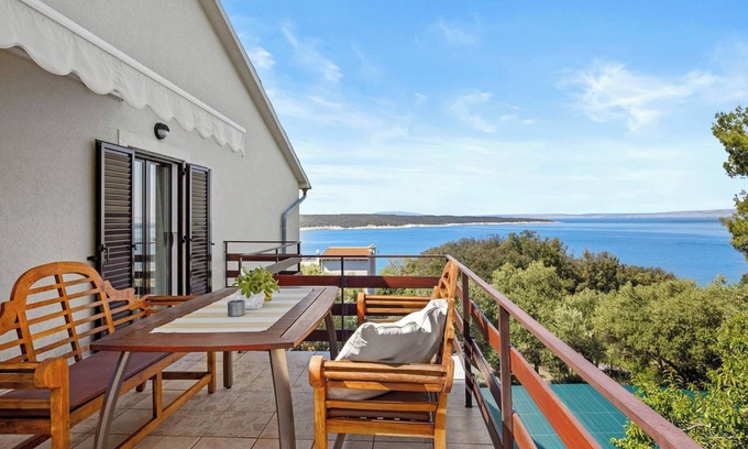 Rab Town Apartment | Apartment in Supetarska Draga near Sandy Beach