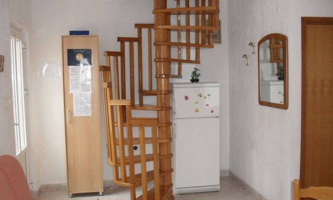 Lopar Apartment | Apartment in Lopar with Balcony, Air condition, WIFI (87-3)