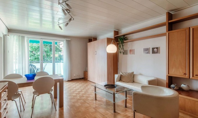 Massagno Apartment | Apartment in Massagno with balcony (Francobollo Studio)