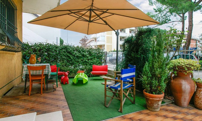 Fogliano Marina Apartment | Apartment in the center of Riccione, the pearl of the Adriatic, near services, not far from the beau