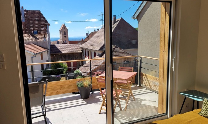 Wattwiller Apartment | Apartment in the heart of the Village with terrace