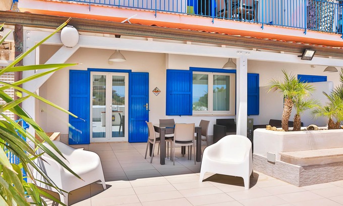 Alcamo Marina Apartment | APARTMENT IN VILLA 150 METERS FROM THE BEACH WI FI CAR RENTAL