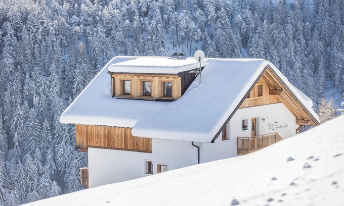 San Martino in Badia Apartment | Apartment 'Ciasa Funtanies Sas Dla Crusc' with Mountain View, Shared Garden and Wi-Fi