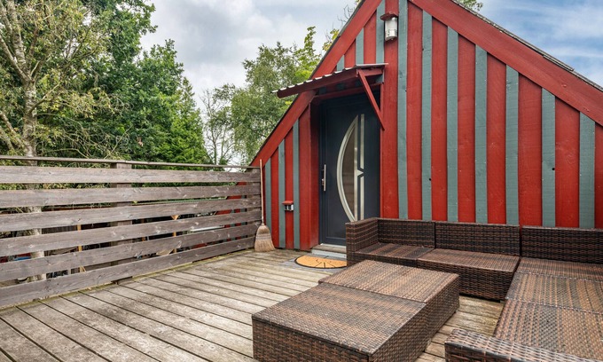 Steinau Apartment | Apartment 'Kanal' with Private Terrace and Wi-Fi