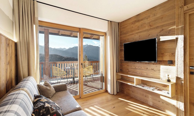 Rodengo Apartment | Apartment 'Karspitz' with Mountain View, Private Terrace and Wi-Fi