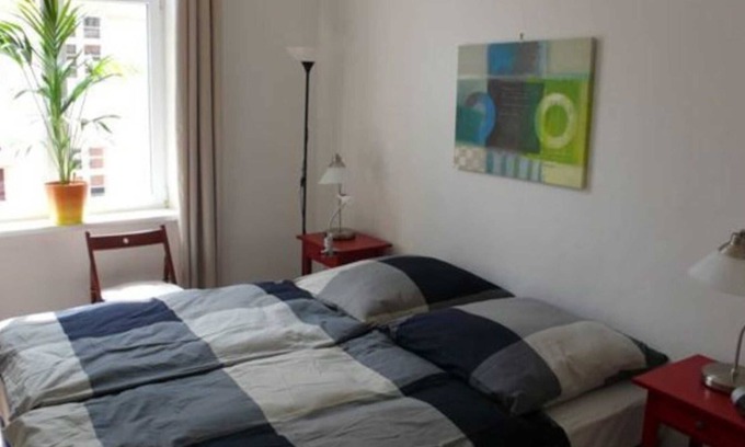 Stralsund Apartment | Apartment L - Holiday apartment at the theater Haus Schill
