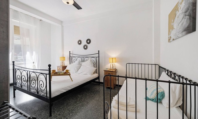 Vado Ligure Apartment | Apartment 'Liguria Home' with Wi-Fi