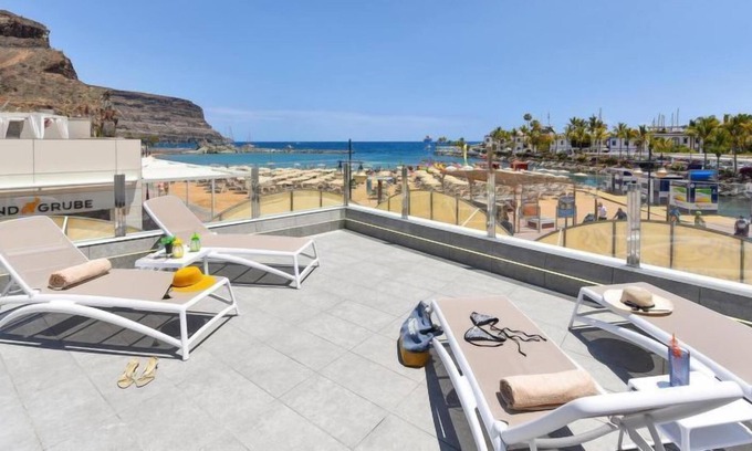 Playa de Mogan Apartment | Apartment Mogan Beachfront V in Mogan - 6 persons, 3 bedrooms