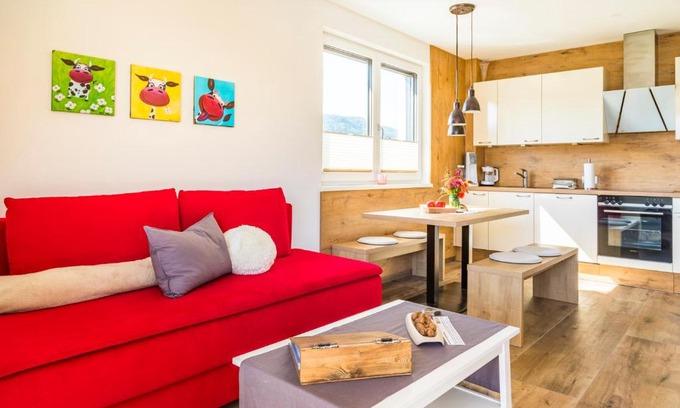 Adnet Apartment | Apartment Motzenhof - Stadtnähe Salzburg - modernes Bauernhoferlebnis inklusive