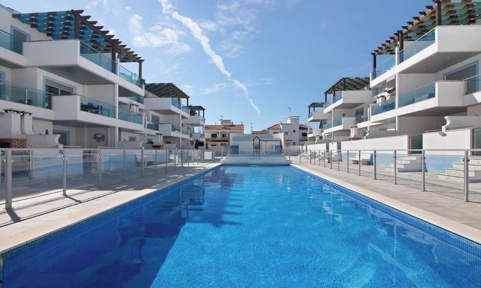 Vila Nova De Cacela Apartment | Apartment 'Numar Residence Aa' with Shared Pool, Wi-Fi and Air Conditioning