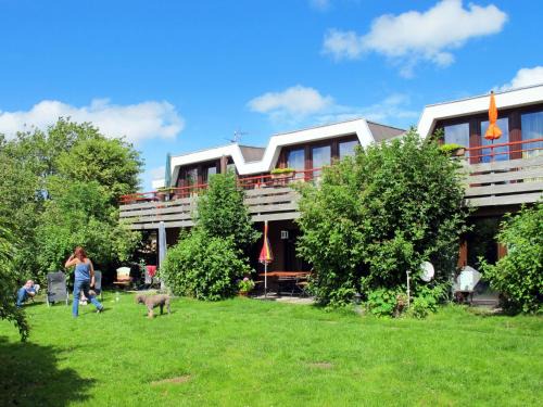 Friedrichskoog Apartment | Apartment Nordsee-Ferienhaus-3 by Interhome