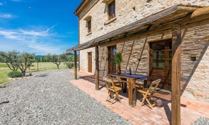 Guardistallo Apartment | Apartment Olea by Interhome