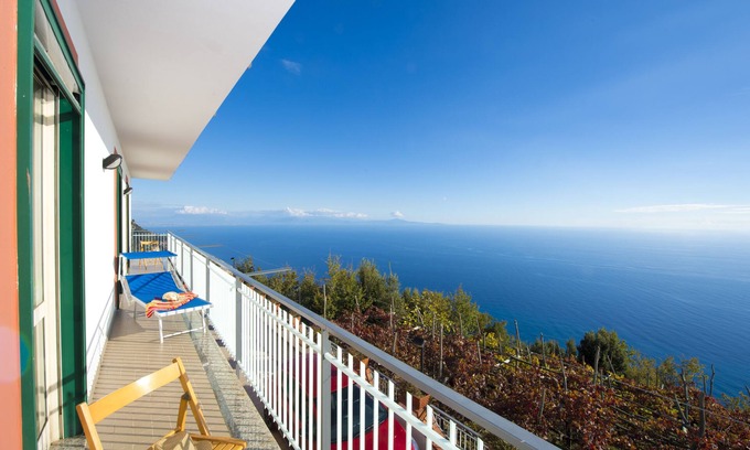 San Michele Apartment | Apartment - on the Amalfi Coast Furore "Tramonto"