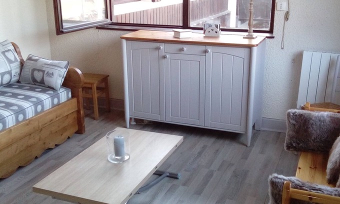 Les Gets Apartment | Apartment on the slopes, ideal for summer and winter