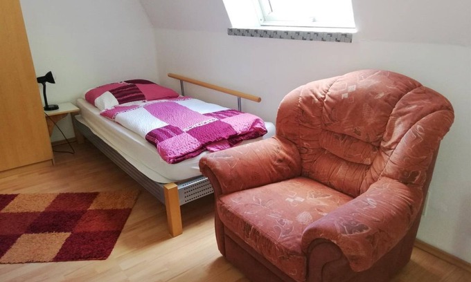 Bad Zwischenahn Apartment | Apartment Otterbäke, shower, WC - Ferienwohnungen Meeres-Brise - Weißer Weg 16