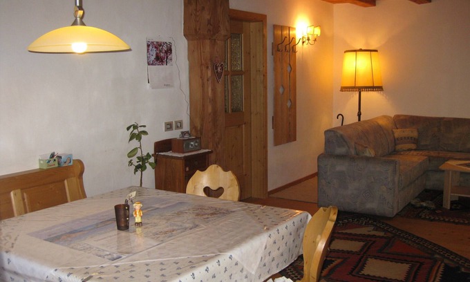 Laion Apartment | Apartment Prantschur - Quiet and dreamlike family vacation with "DOLOMITEN" view