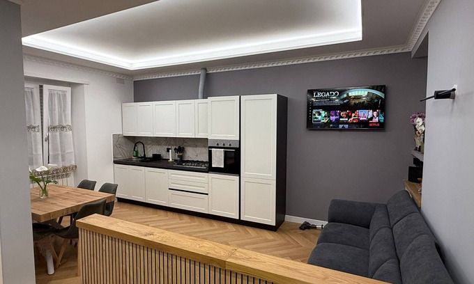 Setteville Apartment | Apartment 'Relax House' with Private Garden, Wi-Fi and Air Conditioning