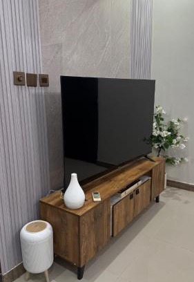 Mizail Apartment | Apartment room and hall private entrance in Al-Malqa neighborhood