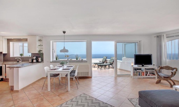 Los Realejos Apartment | Apartment Seaside