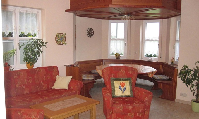 Lindau Apartment | Apartment 'Sonnenschein' with Mountain View, Private Terrace and Wi-Fi