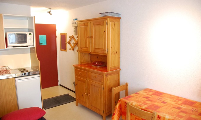 Eclose-Est Apartment | Apartment T2 - 4 pers. 25 m² - Parking included - Val d'Huez (Eclose Est)