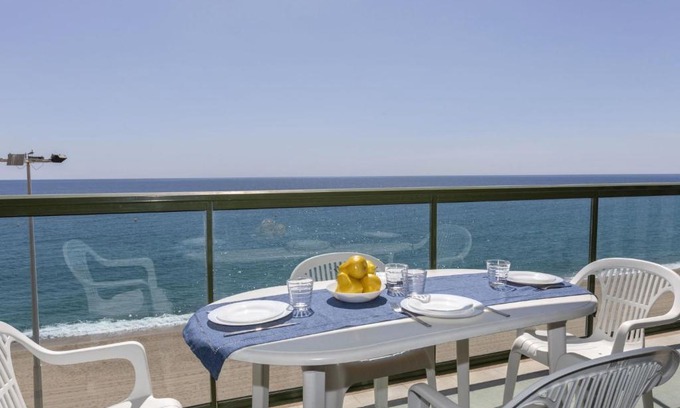 Platja d'Aro Apartment | Apartment Verd by Interhome