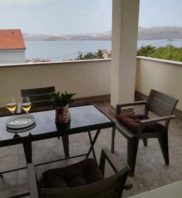 Karlobag Apartment | Apartment Villa Bijele Stijene