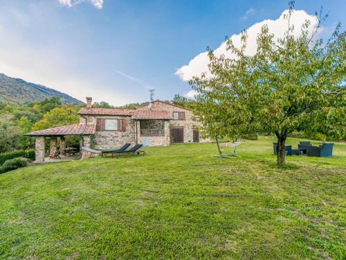 Montieri Apartment | Apartment Villi by Interhome