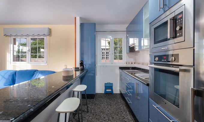 Tamaduste Apartment | Apartment 'Vv El Oasis' with Mountain View, Private Pool and Wi-Fi