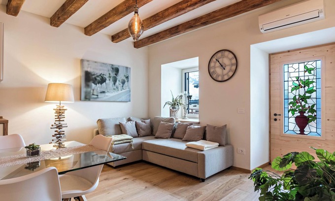 Levico Terme Apartment | Apartment “Wellness Lodge Riccardo” with Lake and Mountain View, Sauna and Whirlpool