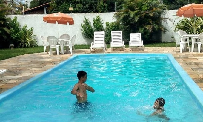 Parque Enseada Apartment | Apartment with leisure, pool and barbecue accommodates up to 6 people!
