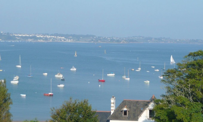 Carantec Apartment | apartment with panoramic sea views from all rooms