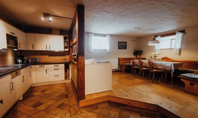 Oppurg Apartment | Apartment with plenty of space for young and old in the midst of beautiful nature