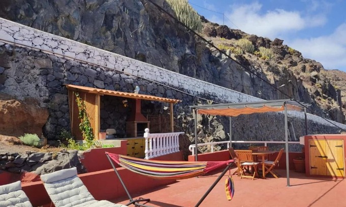 Puerto de la Estaca Apartment | Apartment with Private Terrace and Panoramic Sea Views