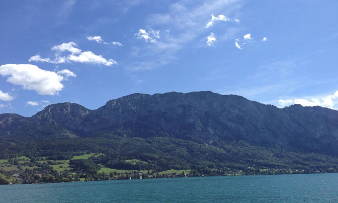 Nussdorf am Attersee House | Apartment with private lake bottom / Lakeview apartment