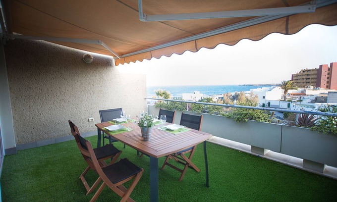Poris de Abona Apartment | Apartment with Sea Views 2D
