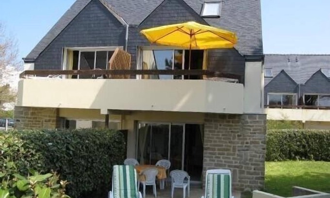 Quiberon Apartment | Apartment with terrace Ideally Located In Quiet Residence wi-fi near beach