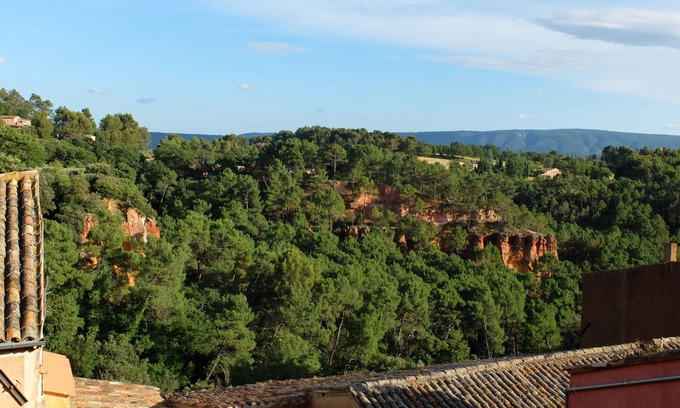 Roussillon Apartment | Apartment with view