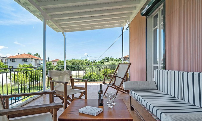 Lygia Apartment | Apartment "Woodpecker House Lefkada" with Sea View, Private Terrace & Wi-Fi