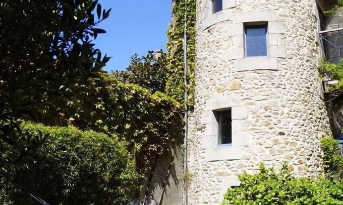 Saint-Pol-de-Leon Apartment | Apartmentof charm city center