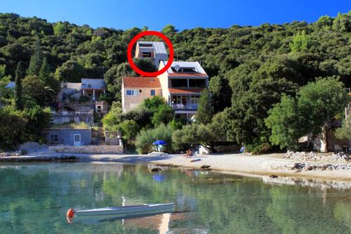 Cove Tri Zala (Zrnovo) Apartment | Apartments by the sea Cove Vrbovica bay - Vrbovica (Korcula) - 9225