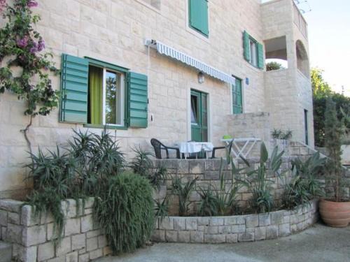 Postira Apartment | Apartments Family