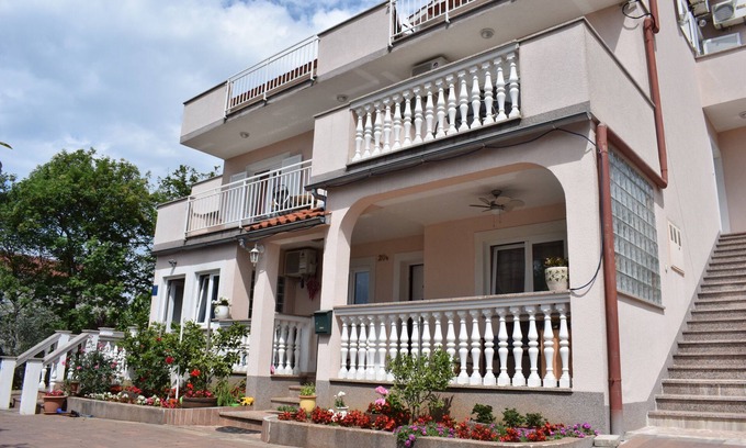 Zidarici Apartment | Apartments Green Oasis
