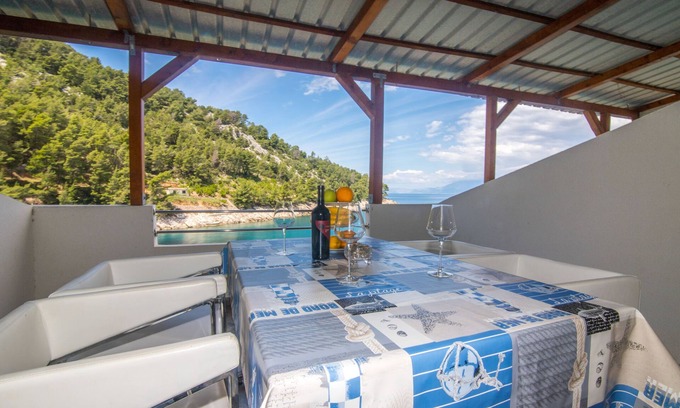 Bogomolje Apartment | Apartments Jelena (40601-A1) - Bogomolje